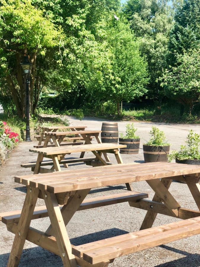 The Wheatsheaf At Beetham Hotel Sandside  Exterior photo