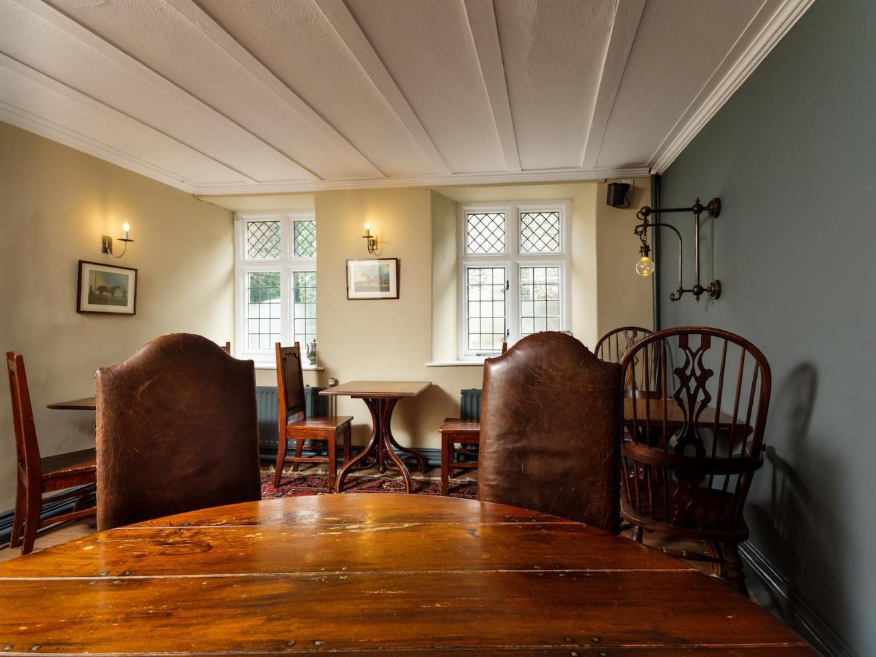 The Wheatsheaf At Beetham Hotel Sandside  Exterior photo